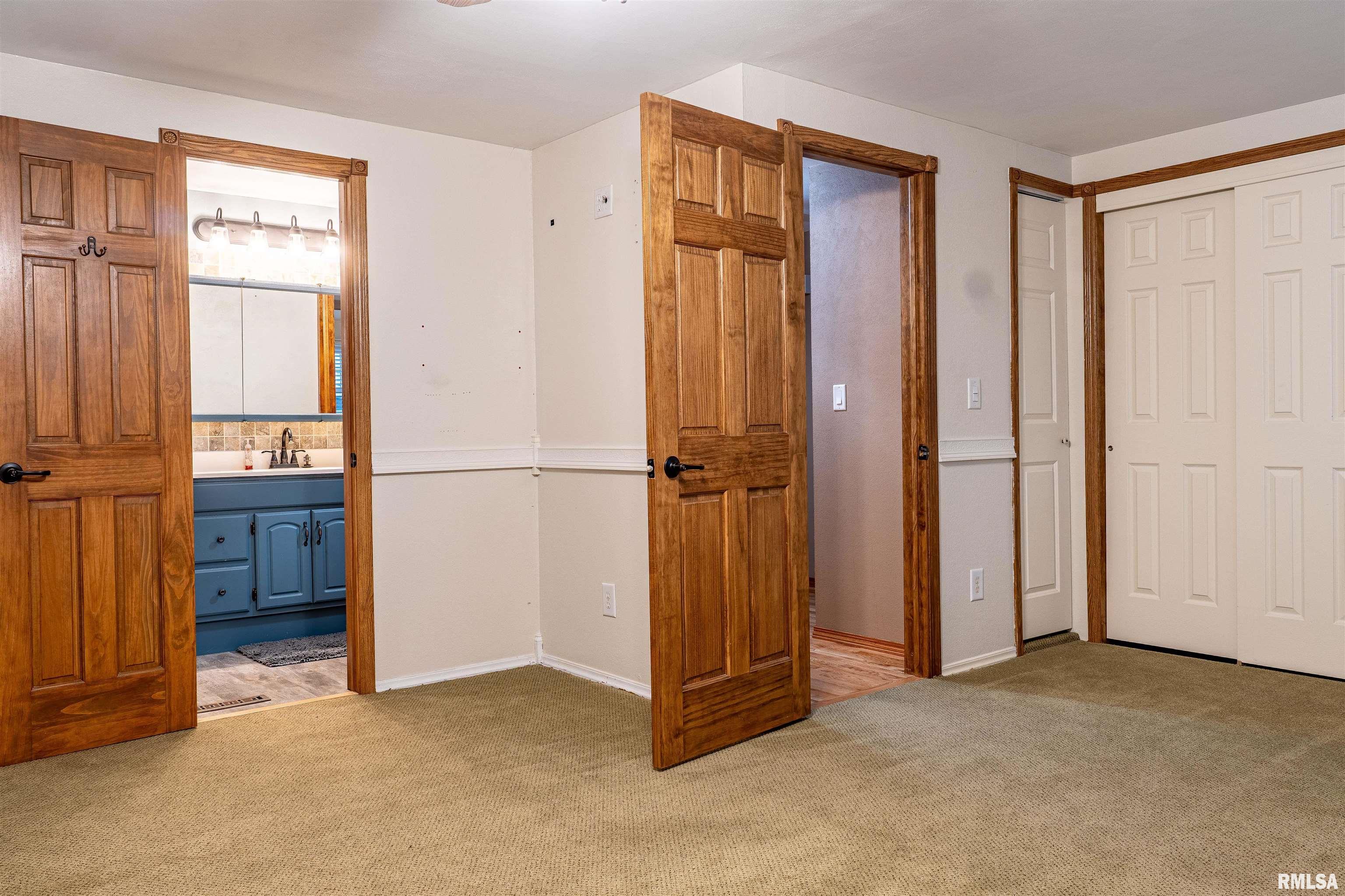 2008 Sheridan Road Pekin, IL 61554 - Photo 10 of 26