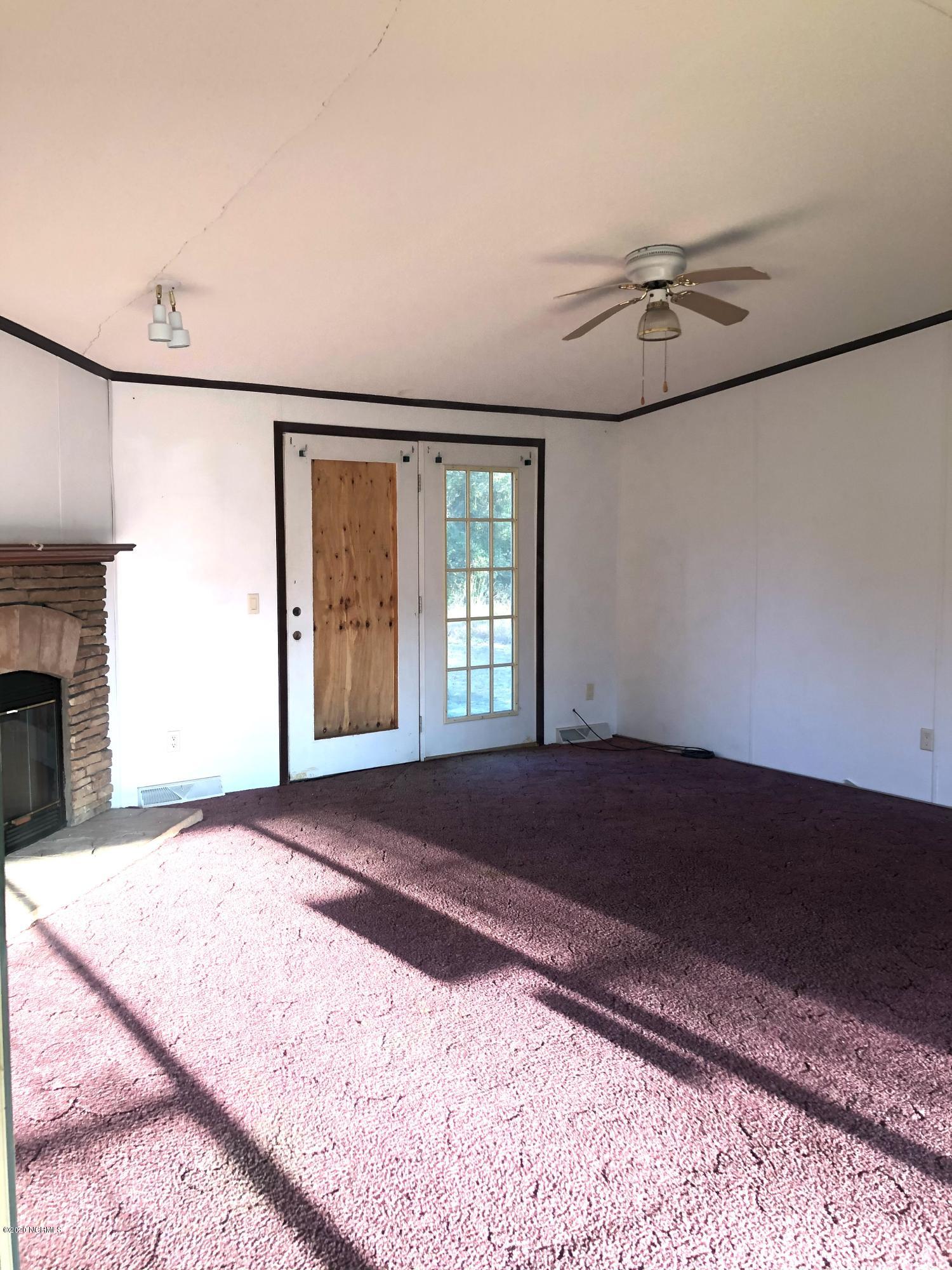 429 Trestle Road Ivanhoe, NC 28447 - Photo 5 of 20 IMG_E2808