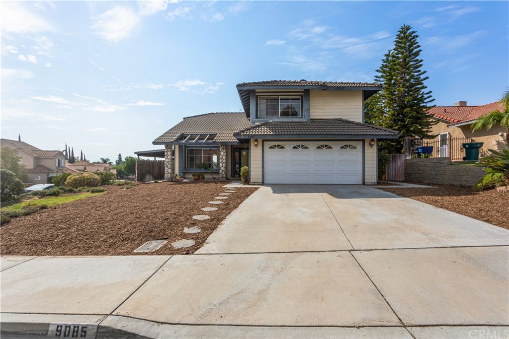 9085 Dancy Circle Riverside, CA 92508 - Photo 2 of 36