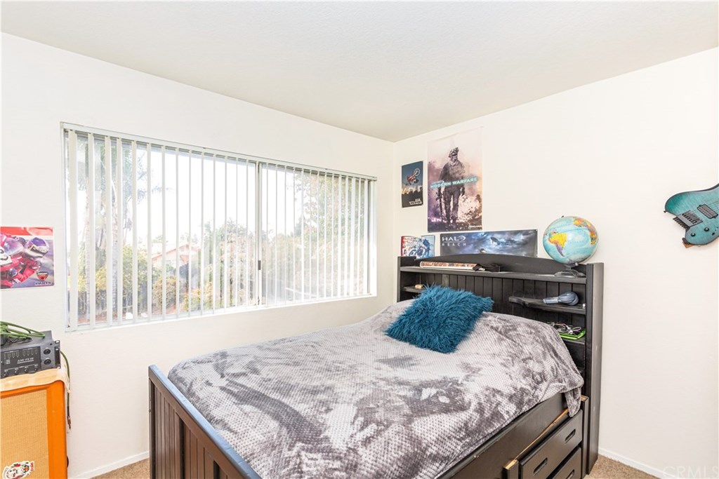 9085 Dancy Circle Riverside, CA 92508 - Photo 13 of 36