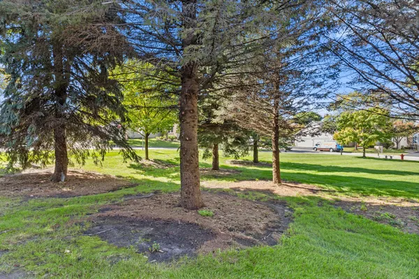 $390,000 | 13973 Falcon Avenue, Apple Valley, MN 55124