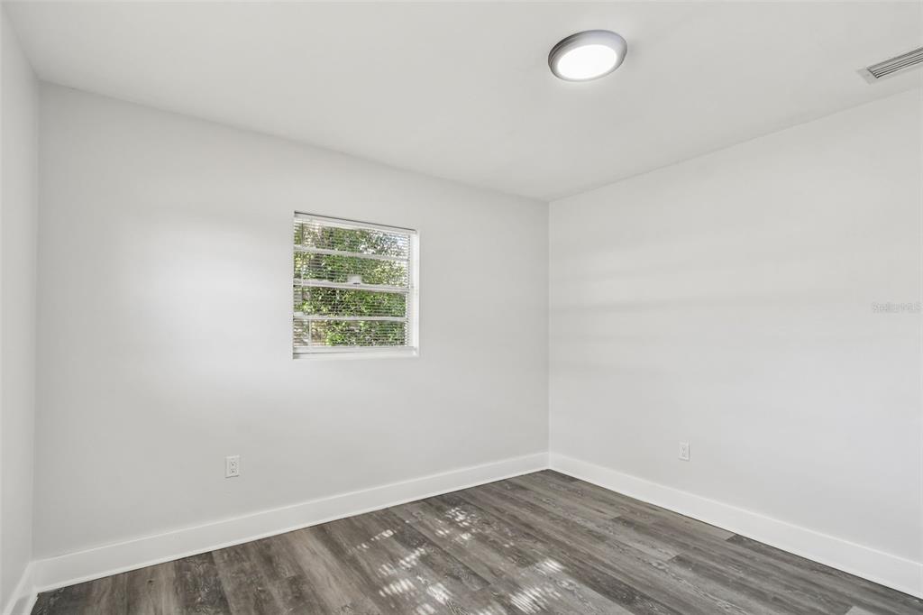 1535 Hialeah Street Orlando, FL 32808 - Photo 38 of 52