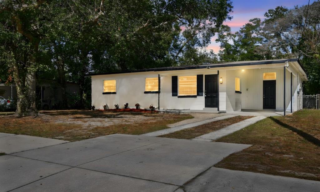 1535 Hialeah Street Orlando, FL 32808 - Photo 4 of 52