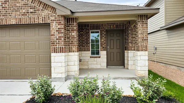 $1,799 | 2825 Brogan Creek, New Braunfels, TX 78130