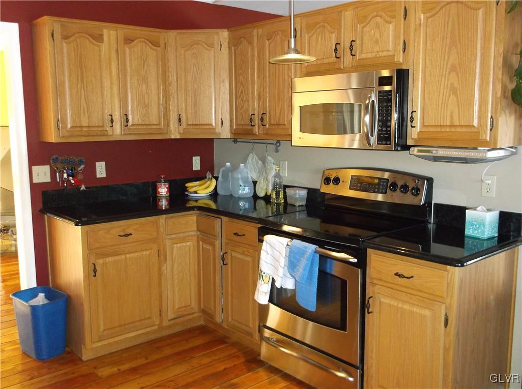 2569 Nazareth Road Easton, PA 18045 - Photo 6 of 22 Gallery Image 6
