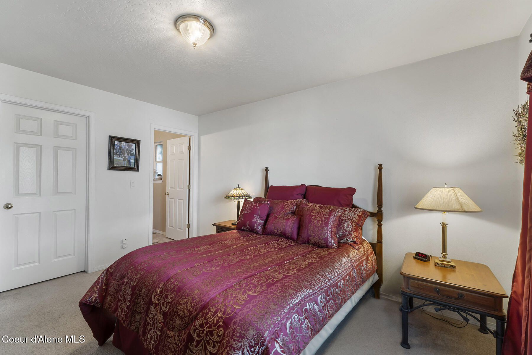 5377 Steamboat Bend Post Falls, ID 83854 - Photo 16 of 43 5377-E-Steamboat-Bend-1058