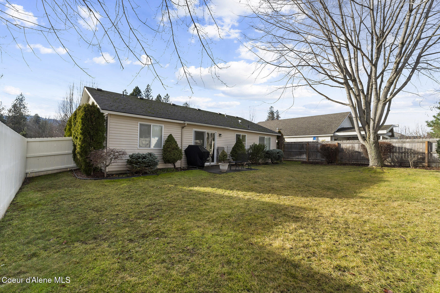 5377 Steamboat Bend Post Falls, ID 83854 - Photo 29 of 43 5377-E-Steamboat-Bend-1097