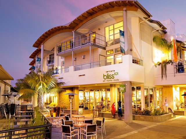 687 South Coast Highway 101, Unit 222 Encinitas, CA 92024 - Photo 3 of 18 Pacific Station