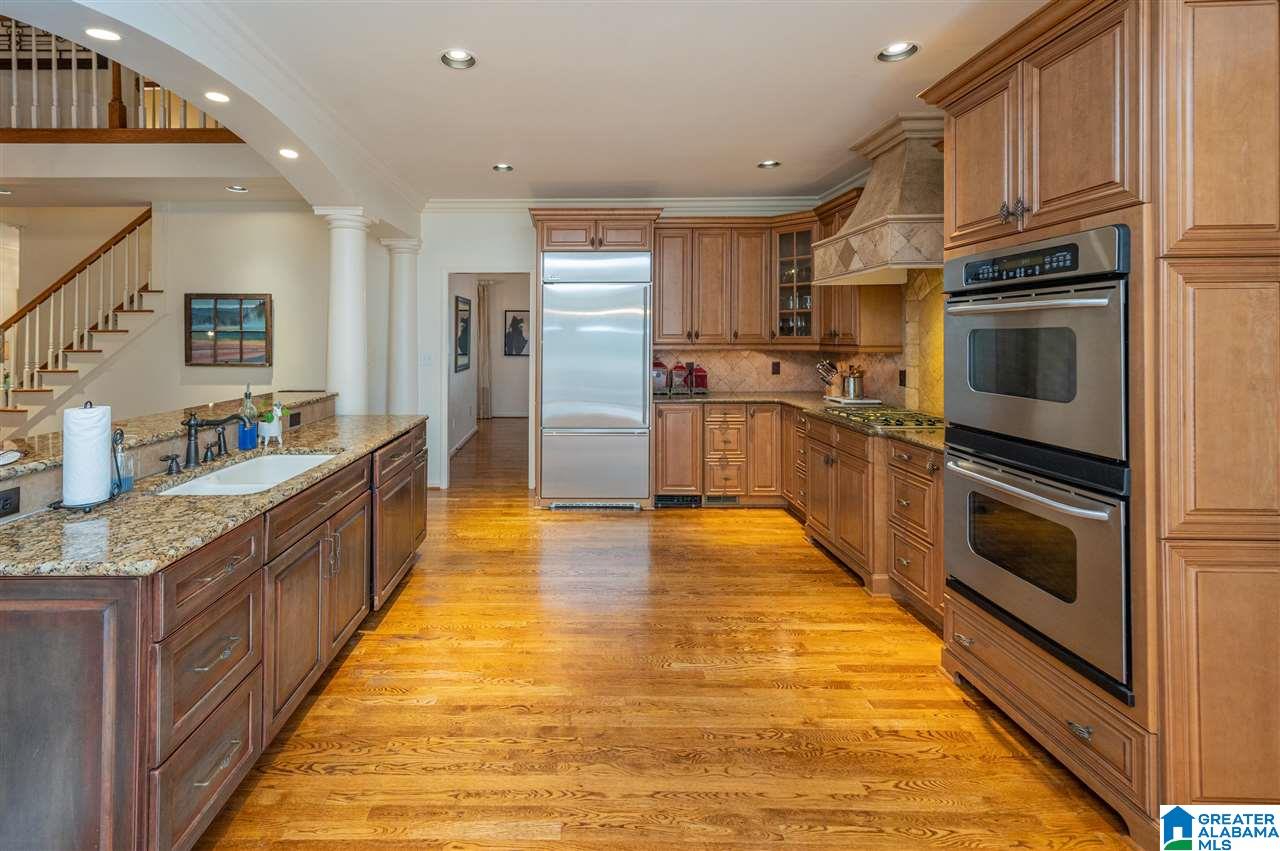 2532 Dolly Ridge Road Birmingham, AL 35243 - Photo 19 of 50