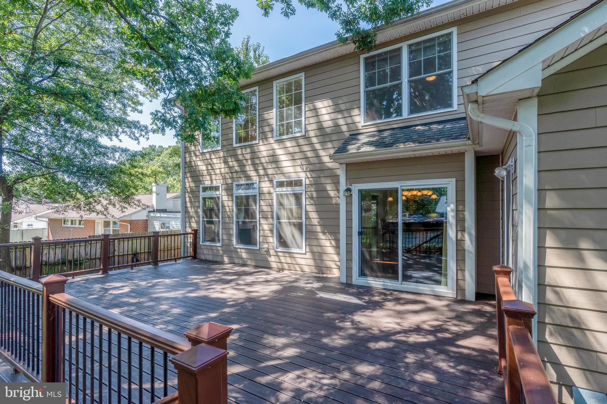 6303 Hanover Avenue Springfield, VA 22150 - Photo 29 of 29 Expansive TREX deck.