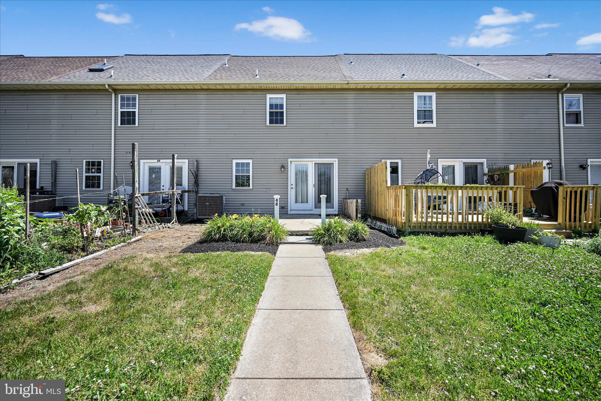 48 Pennwick Drive Lititz, PA 17543 - Photo 25 of 30 Exterior Back