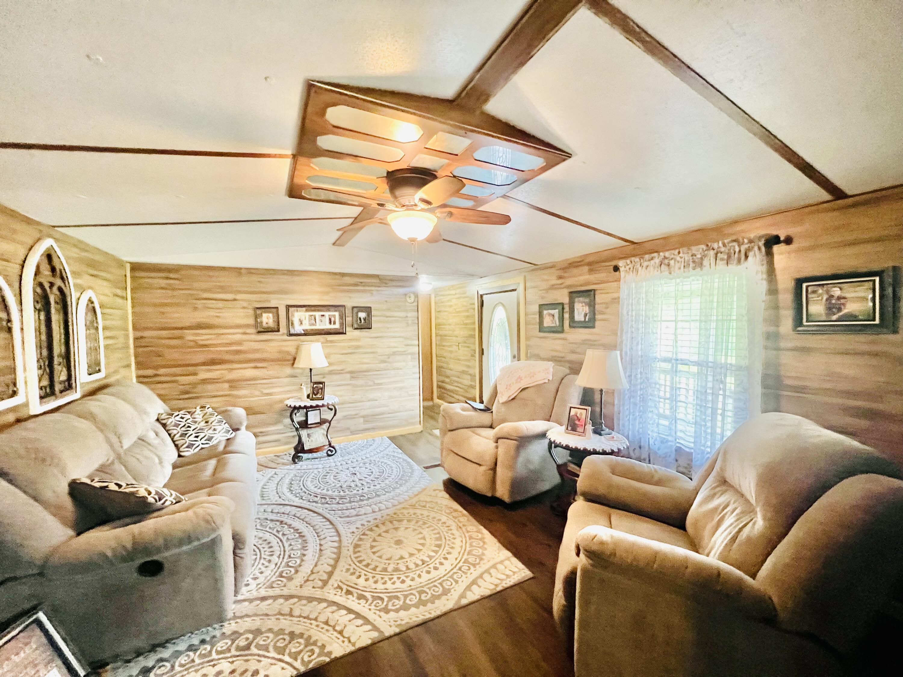 408 Bailey Road Annville, KY 40402 - Photo 7 of 67 B5BA09E6-3307-41CC-970D-576F3D4A6926