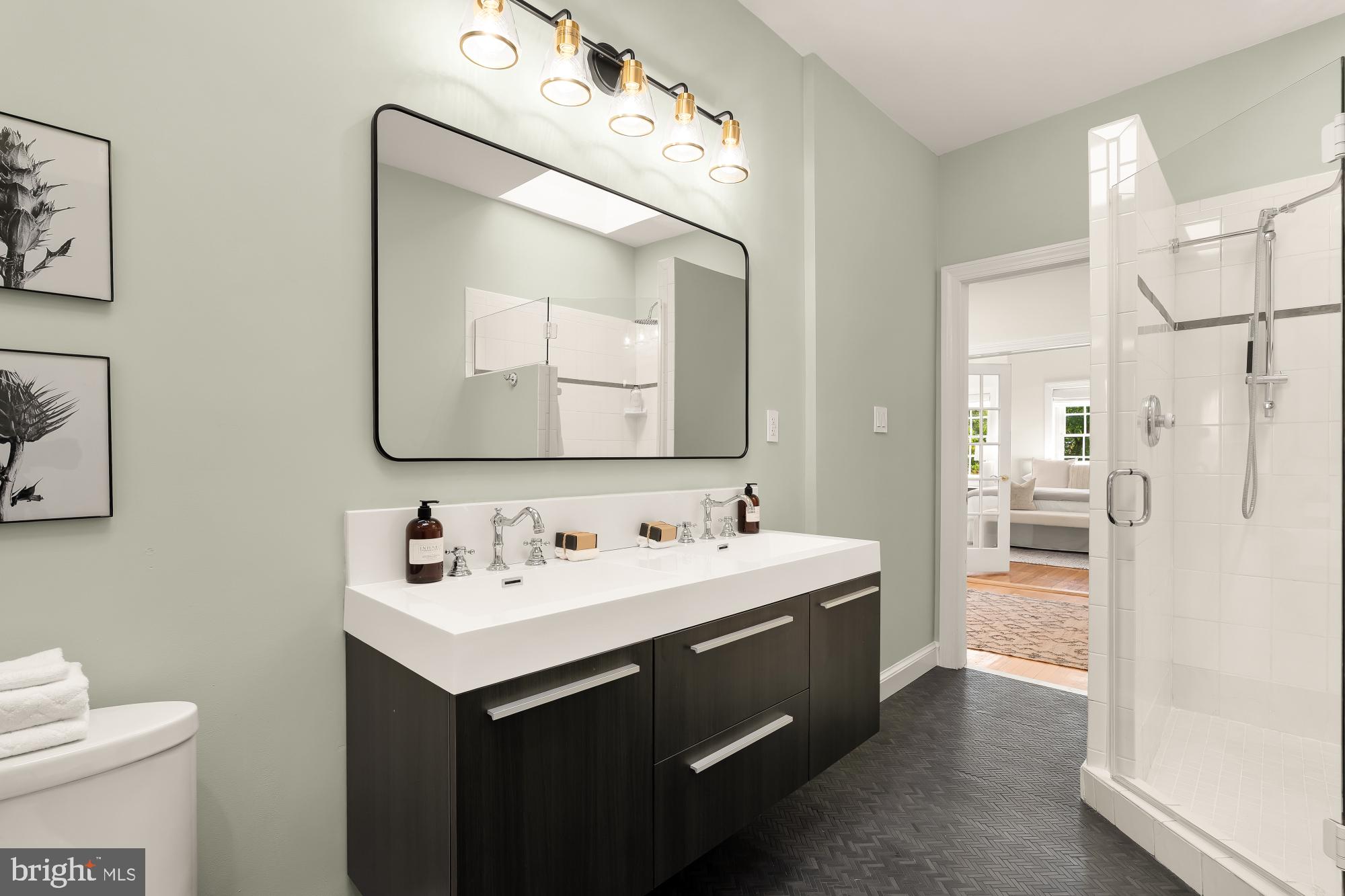 1819 Kenyon Street Northwest Washington, DC 20010 - Photo 50 of 74 Full level primary suite with large bathroom