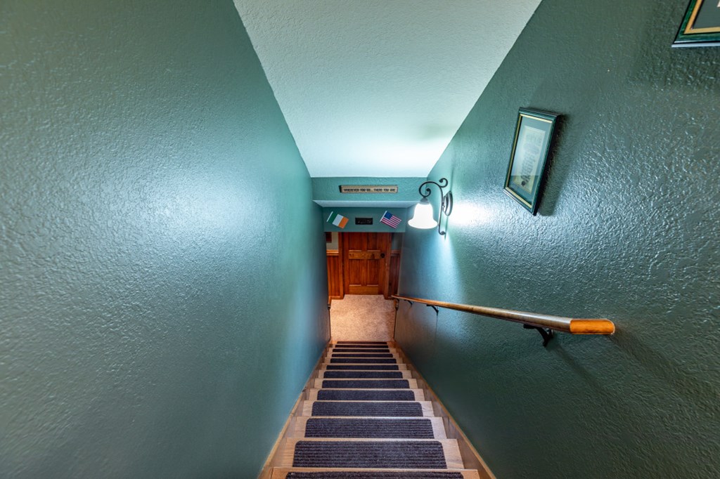 159 Apple Blossom Road Blairsville, GA 30512 - Photo 25 of 56 a view of an entryway