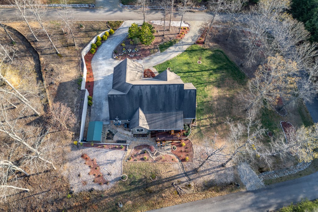 159 Apple Blossom Road Blairsville, GA 30512 - Photo 56 of 56 a backyard of a house