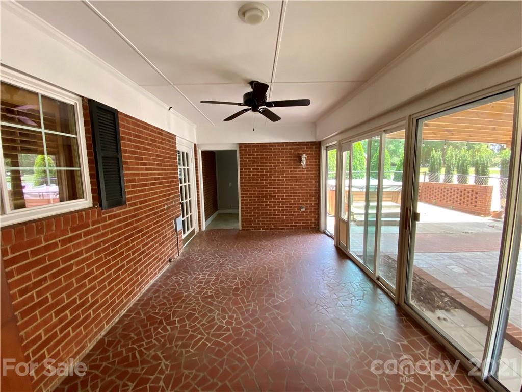 5611 Wright Road Kannapolis, NC 28081 - Photo 2 of 32 Gallery Image 2
