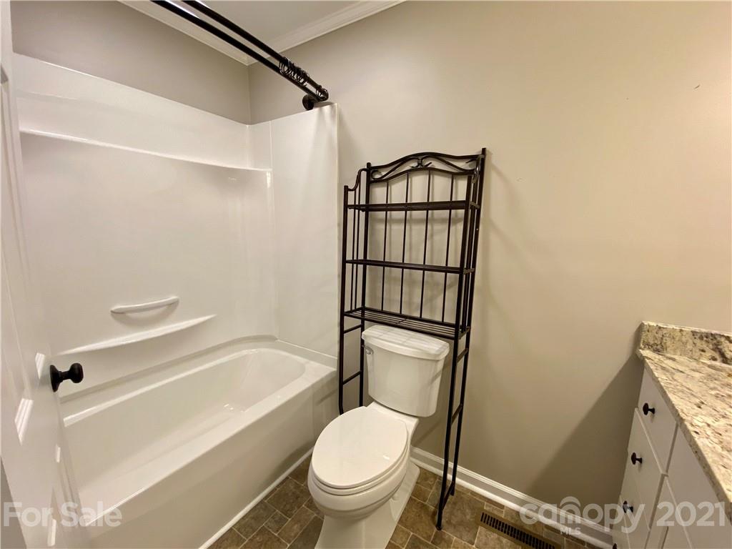 5611 Wright Road Kannapolis, NC 28081 - Photo 14 of 32 Gallery Image 14