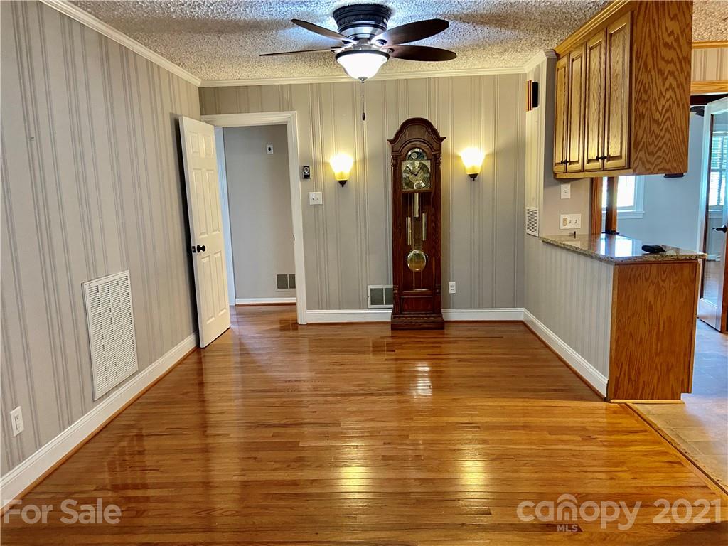 5611 Wright Road Kannapolis, NC 28081 - Photo 16 of 32 Gallery Image 16