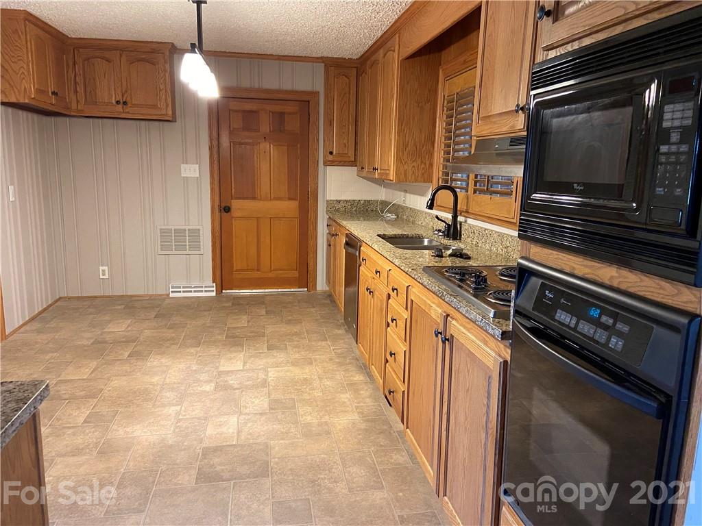 5611 Wright Road Kannapolis, NC 28081 - Photo 28 of 32 Gallery Image 28