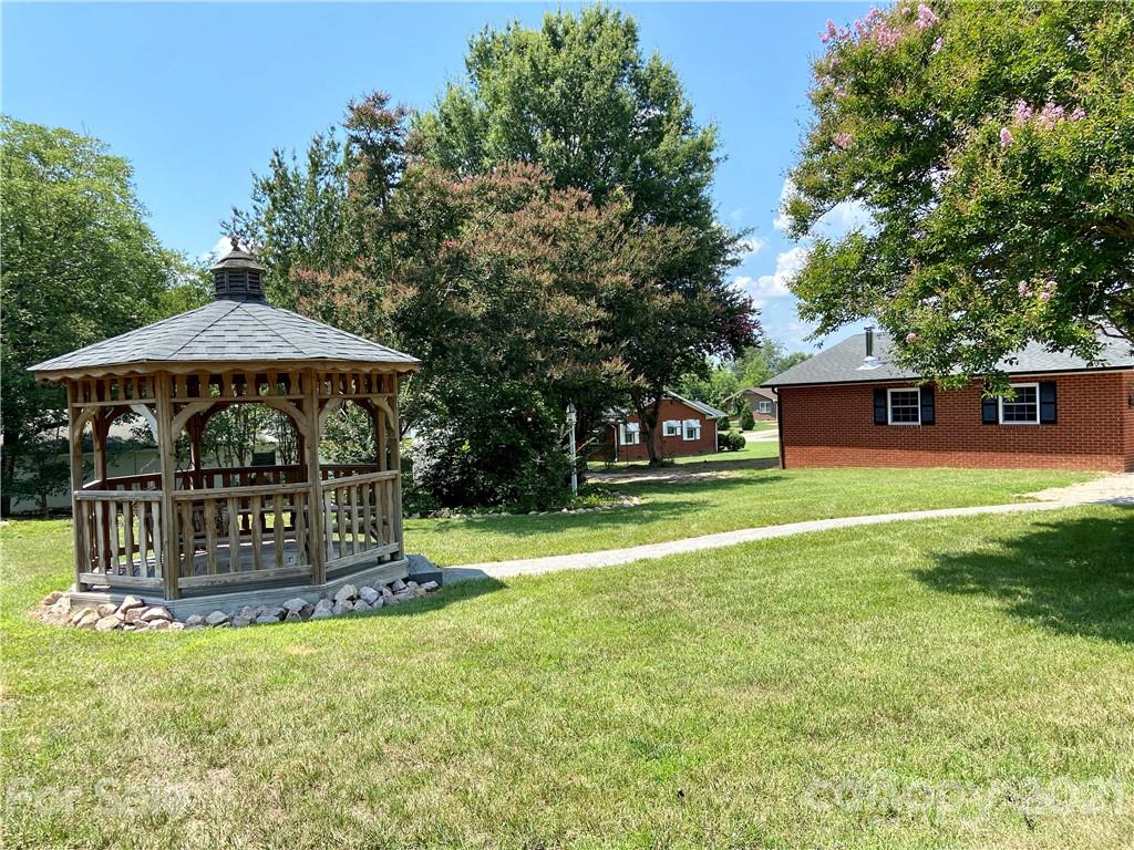 5611 Wright Road Kannapolis, NC 28081 - Photo 4 of 32 Gallery Image 4