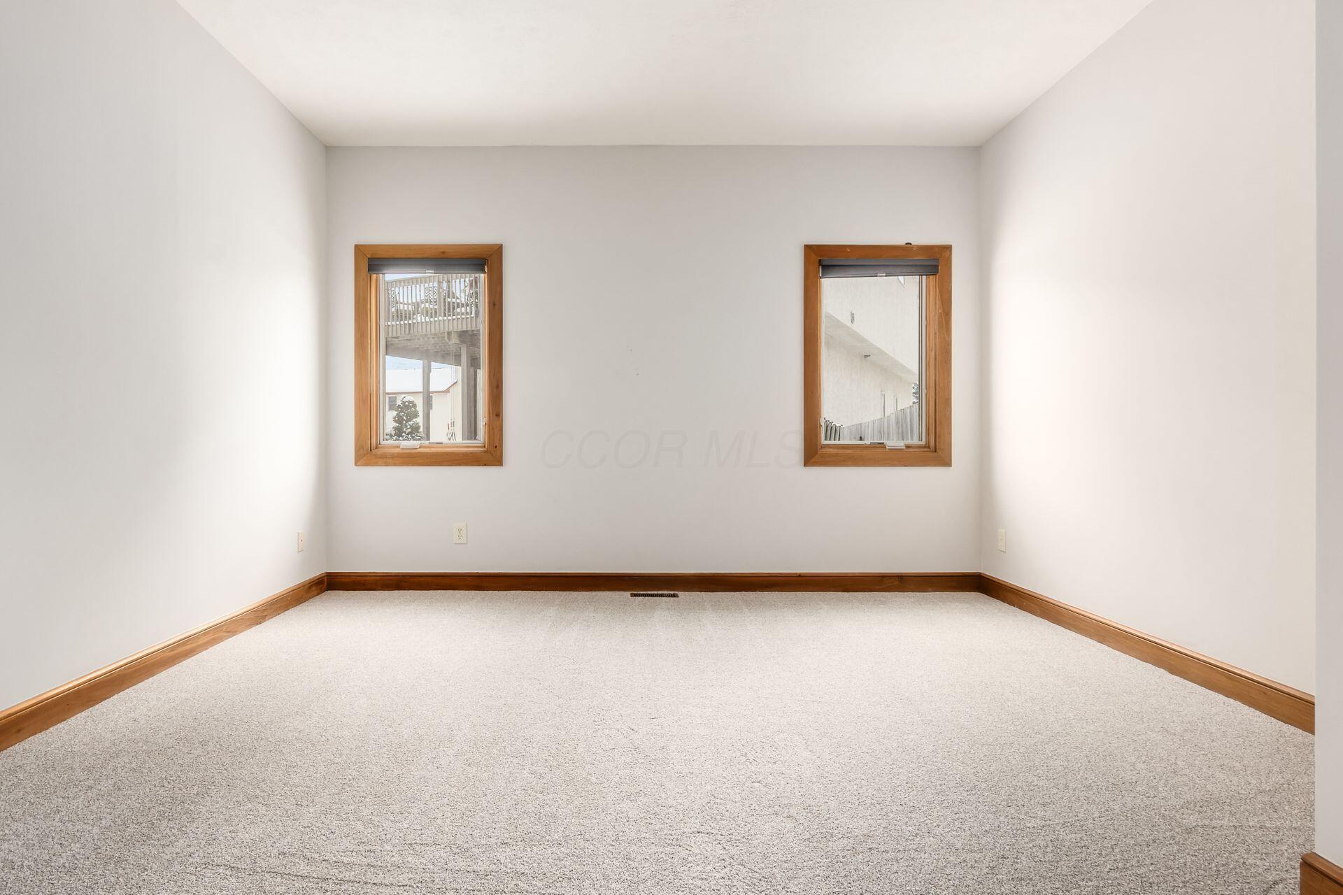 483 South Sunbury Road Westerville, OH 43081 - Photo 64 of 81 040_8aa59d_i 483 S Sunbury_25