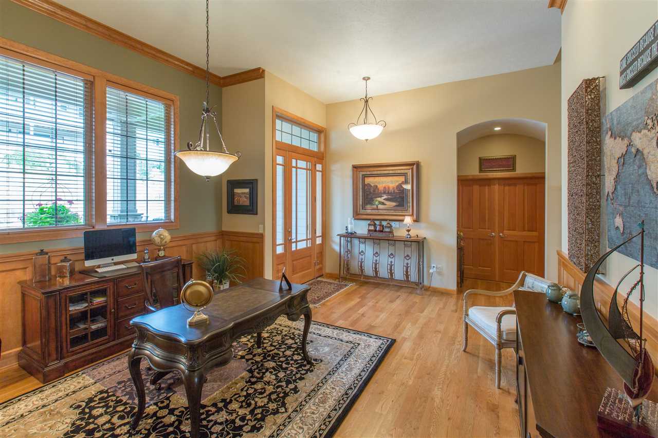 13711 North Rustic Lane Spokane, WA 99208 - Photo 4 of 20