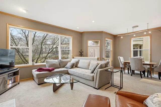 $849,900 | 61 North 4th Avenue, Unit 101, Minneapolis, MN 55401