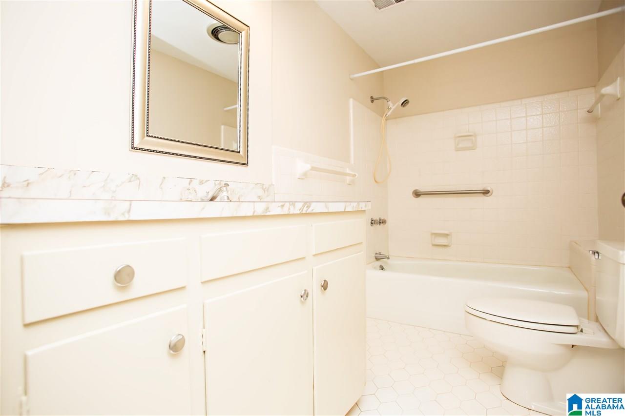 1738 Shades Crest Road Birmingham, AL 35216 - Photo 35 of 43