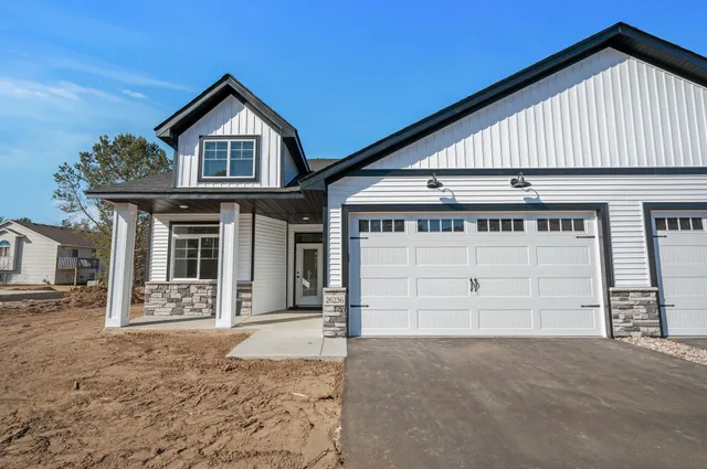 $359,279 | 26273 1st Street West, Zimmerman, MN 55398