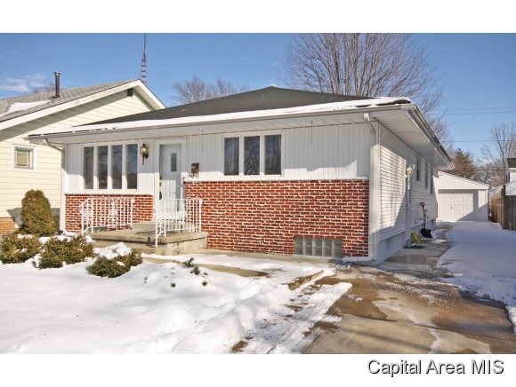 2110 South State Street Springfield, IL 62704 - Photo 1 of 12 Gallery Image 1