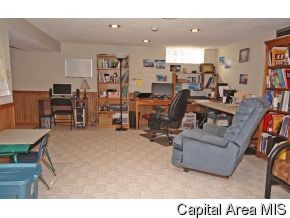 2110 South State Street Springfield, IL 62704 - Photo 7 of 12 Gallery Image 7