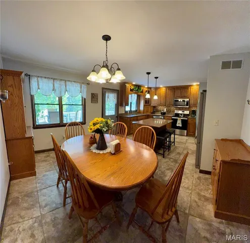 $395,000 | 130 Alferman Lake Road, Washington, MO 63090