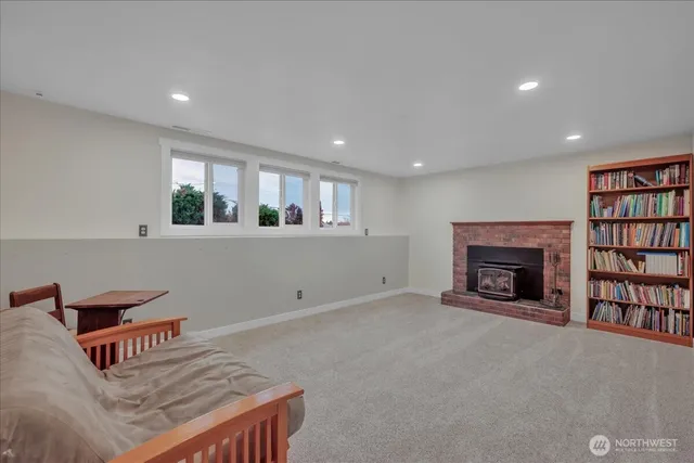 $565,000 | 217 South Iowa Avenue, East Wenatchee, WA 98802