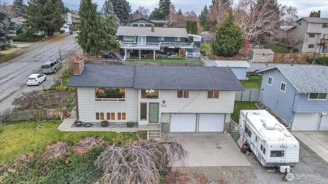 $565,000 | 217 South Iowa Avenue, East Wenatchee, WA 98802