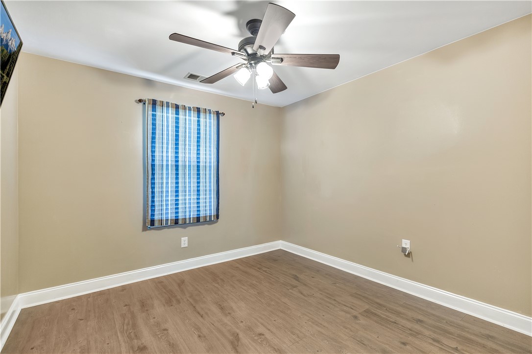 215 Maple Grove Road Seneca, SC 29678 - Photo 12 of 27 Gallery Image 12