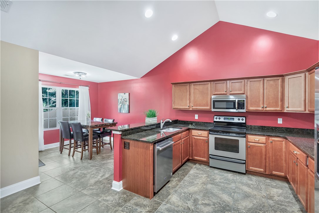 215 Maple Grove Road Seneca, SC 29678 - Photo 3 of 27 Open kitchen
