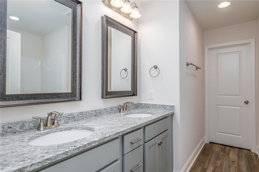 633 Bush Creek Road Opelika, AL 36804 - Photo 10 of 17 Gallery Image 10