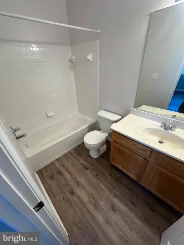 $2,300 | 14226 Hampshire Hall Court, Unit 402, Upper Marlboro, MD 20772