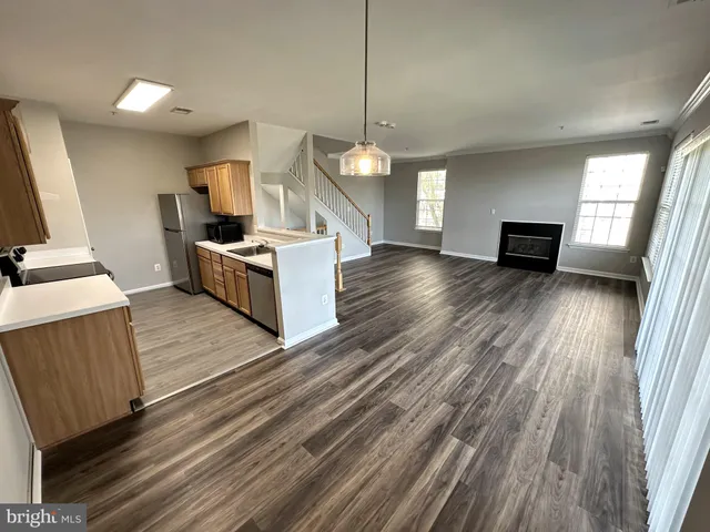 $2,300 | 14226 Hampshire Hall Court, Unit 402, Upper Marlboro, MD 20772