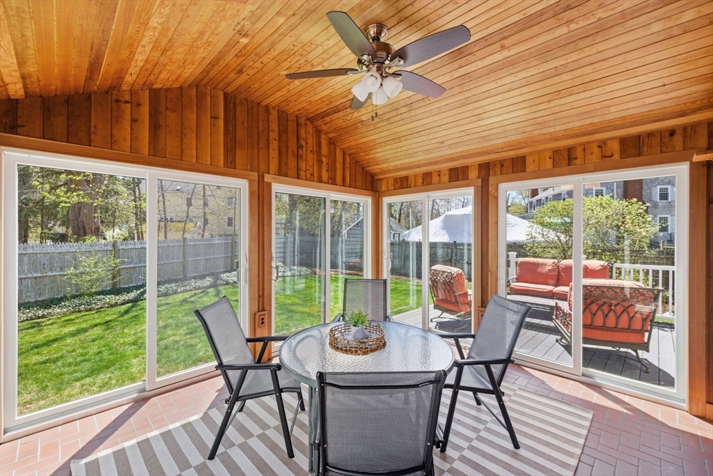 14 Christopher Lane Scituate, MA 02066 - Photo 16 of 38