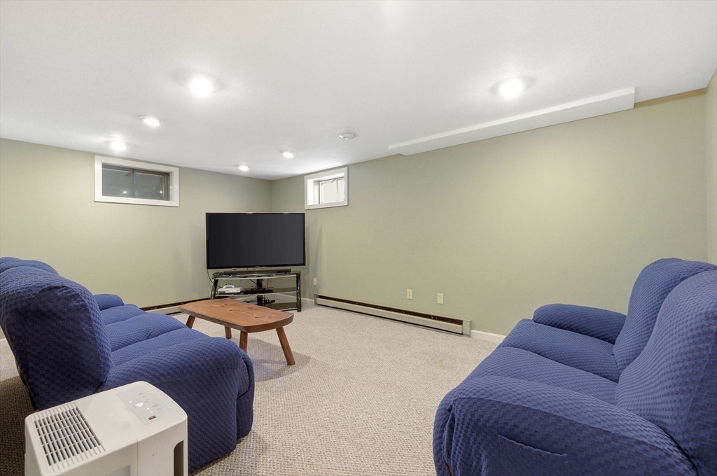 14 Christopher Lane Scituate, MA 02066 - Photo 31 of 38