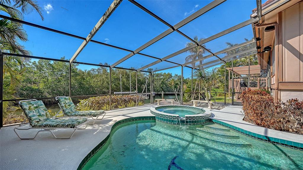 3131 Bayou Sound Longboat Key, FL 34228 - Photo 13 of 43