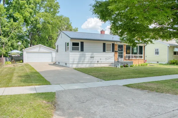 $179,900 | 718 Ament Street, Owosso, MI 48867