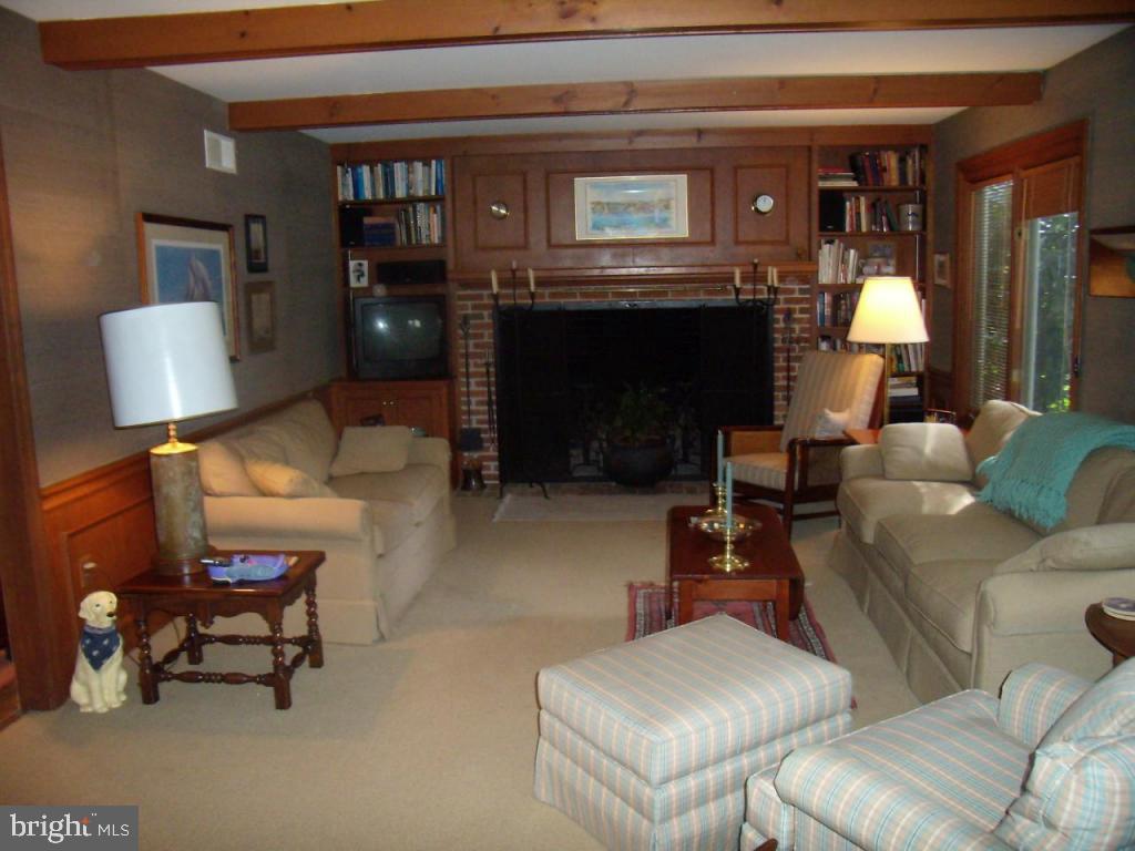 1324 Hunsicker Road Lancaster, PA 17601 - Photo 5 of 17 Gallery Image 5