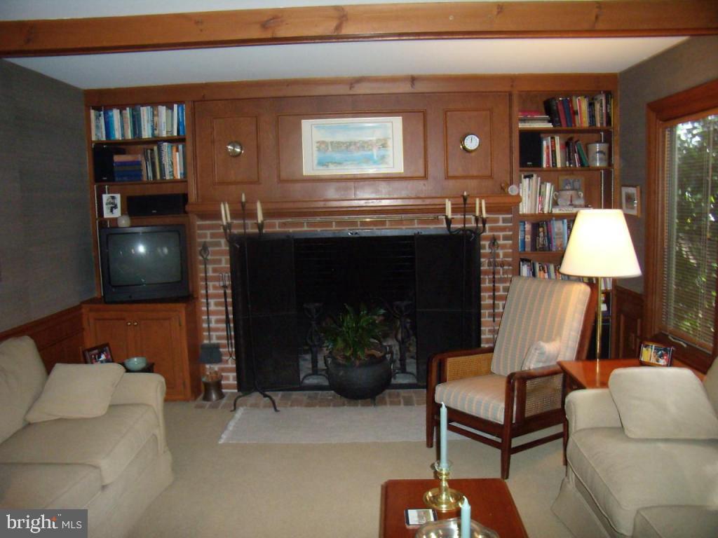 1324 Hunsicker Road Lancaster, PA 17601 - Photo 6 of 17 Gallery Image 6
