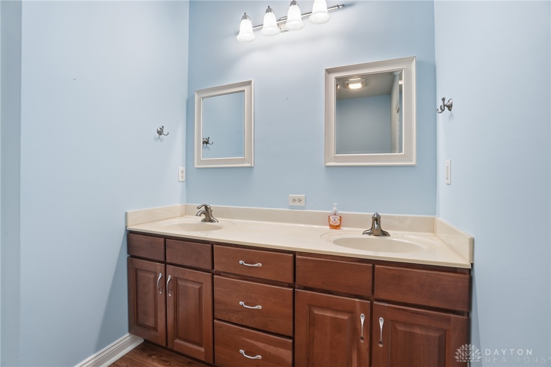 1952 Barnhart Road Troy, OH 45373 - Photo 48 of 83