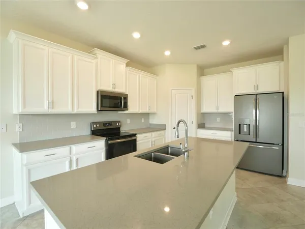 $2,799 | 1043 Blackwolf Run Road, Davenport, FL 33896