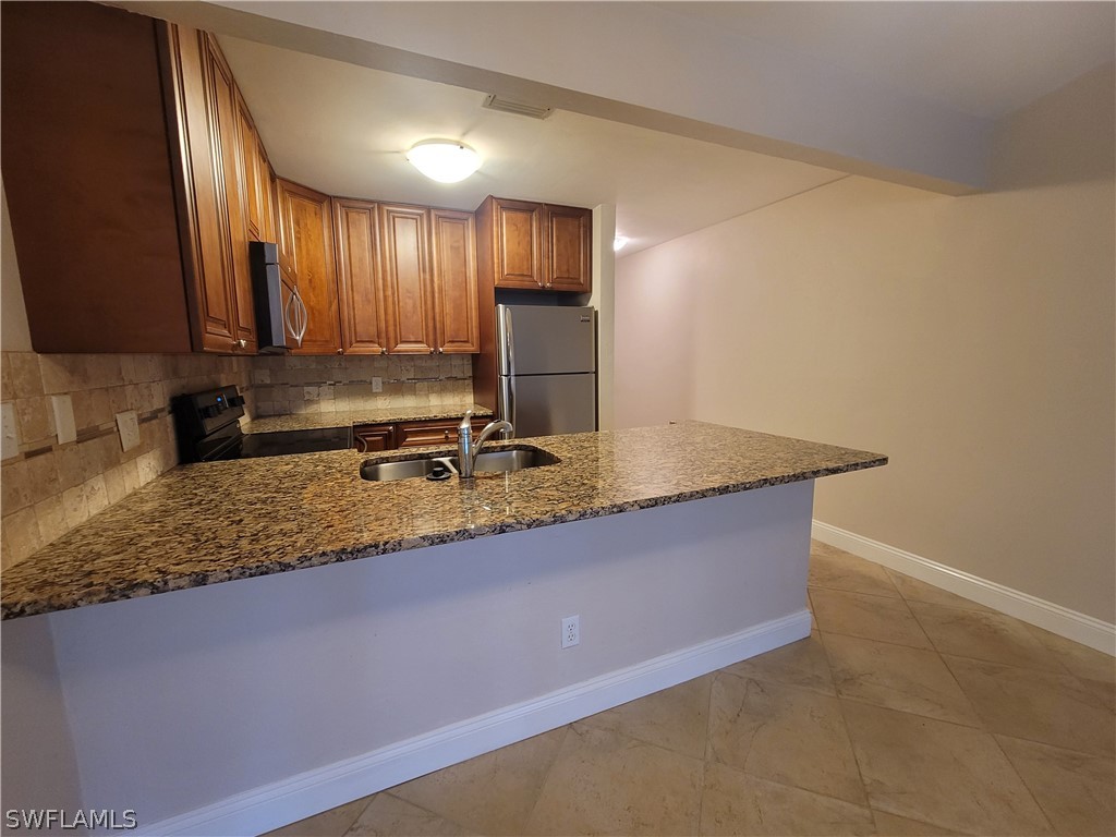 603 Southeast 15th St Unit 202