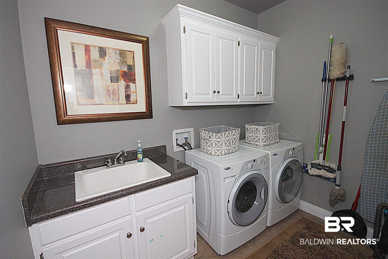 24915 Bosbyshell Avenue Daphne, AL 36526 - Photo 32 of 48 Utility Room