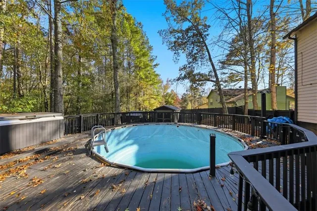 a view of a backyard of the house